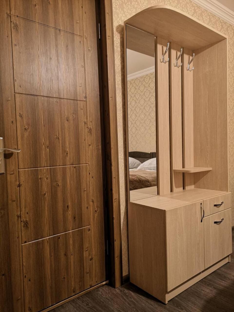 Nikolo Inn Kazbegi Ngoại thất bức ảnh