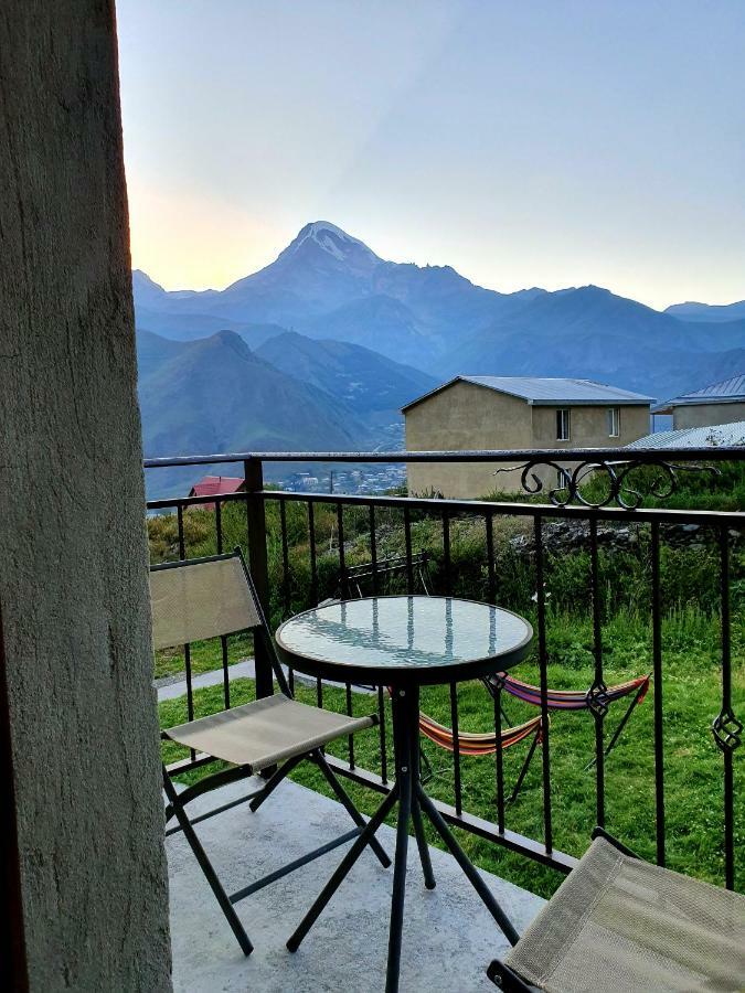 Nikolo Inn Kazbegi Ngoại thất bức ảnh