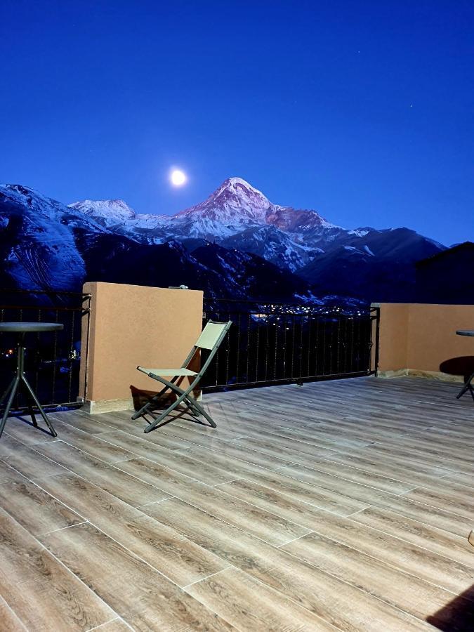 Nikolo Inn Kazbegi Ngoại thất bức ảnh